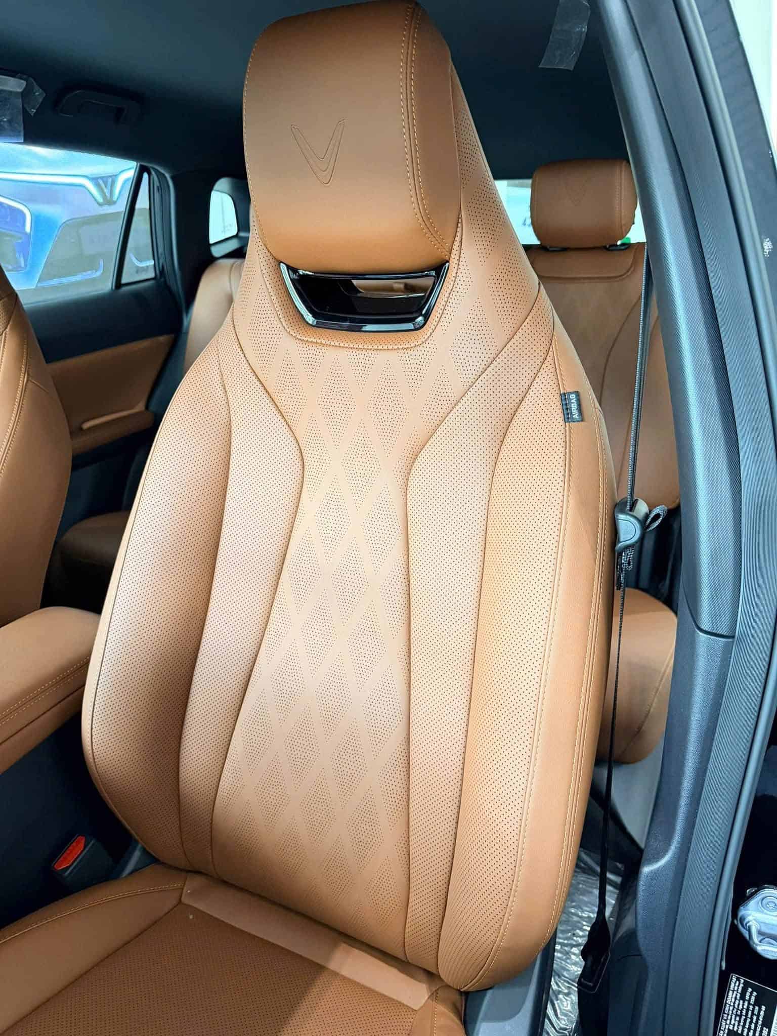Nội thất VF8 All New Nâu
